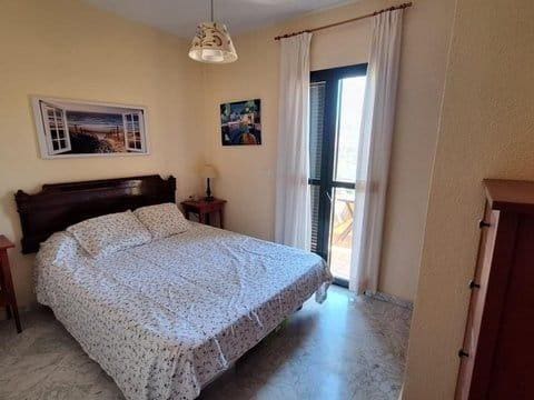 2 soveværelse Rækkehus til salg i Islantilla, Isla Cristina med swimmingpool - € 201.500 (Ref: 9513495)