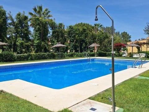 2 soveværelse Rækkehus til salg i Islantilla med swimmingpool - € 201.500 (Ref: 9513495)