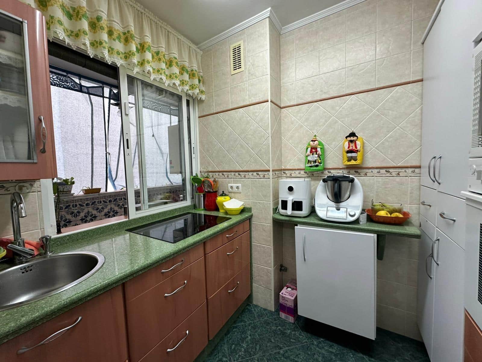 1 soveværelse Lejlighed til salg i Huelva by med garage - € 152.000 (Ref: 9543771)