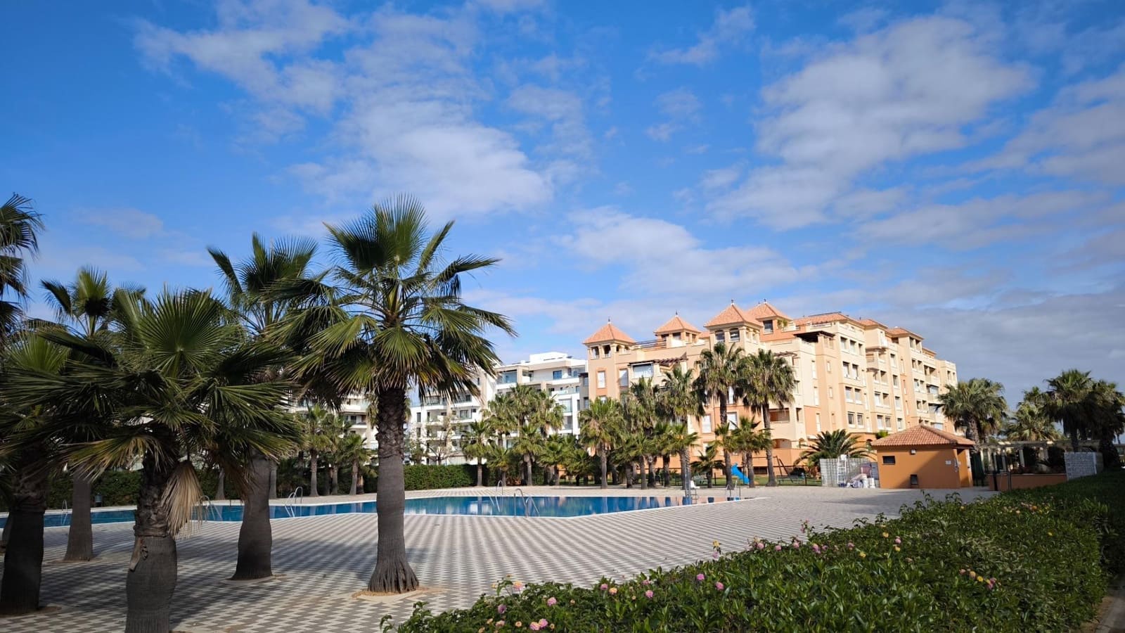 2 chambre Appartement à vendre à Isla Canela avec piscine - 259 500 € (Ref: 9571305)