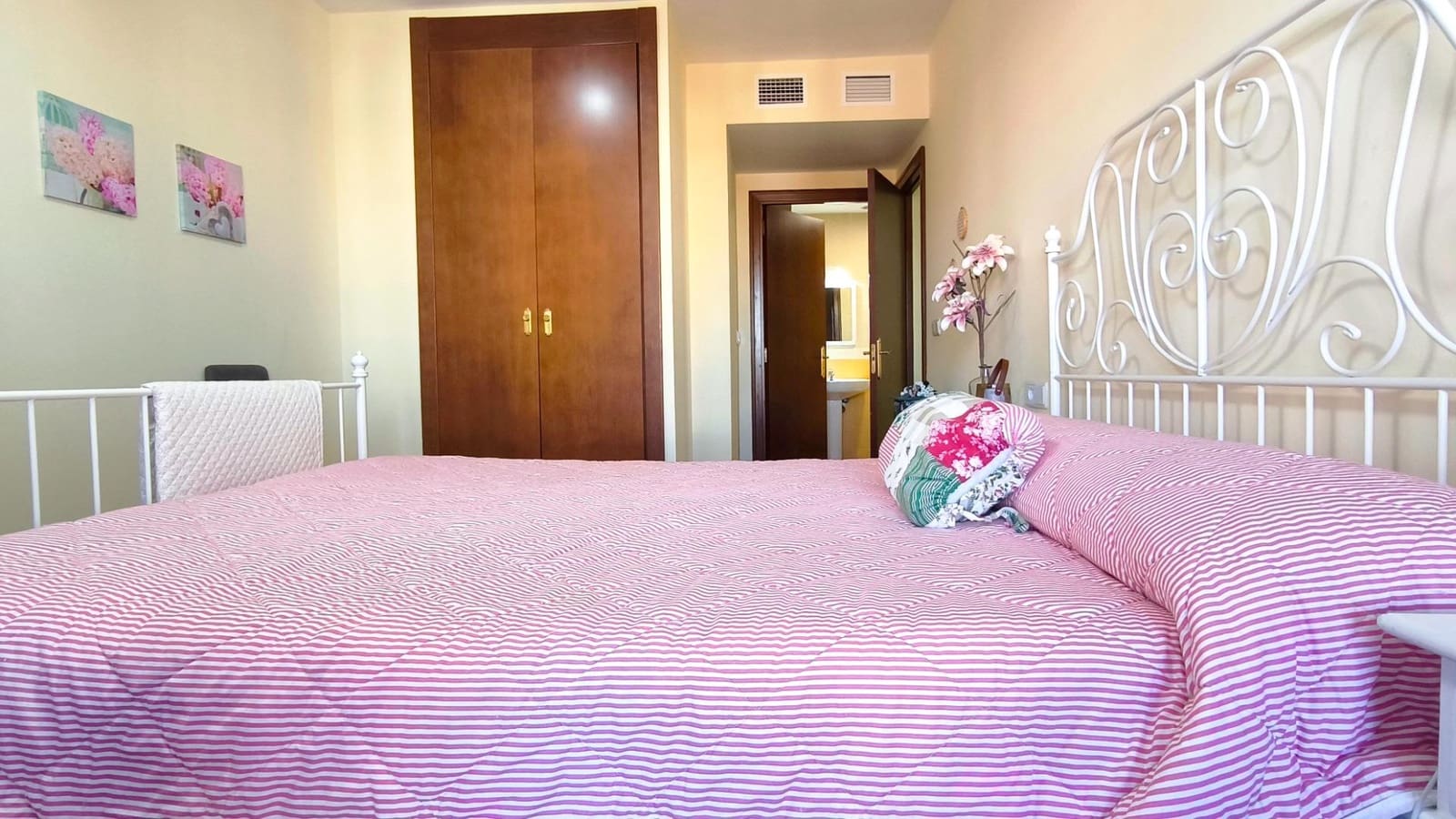 Apartamento de 2 habitaciones en Ayamonte en venta con piscina - 167.500 € (Ref: 9666666)