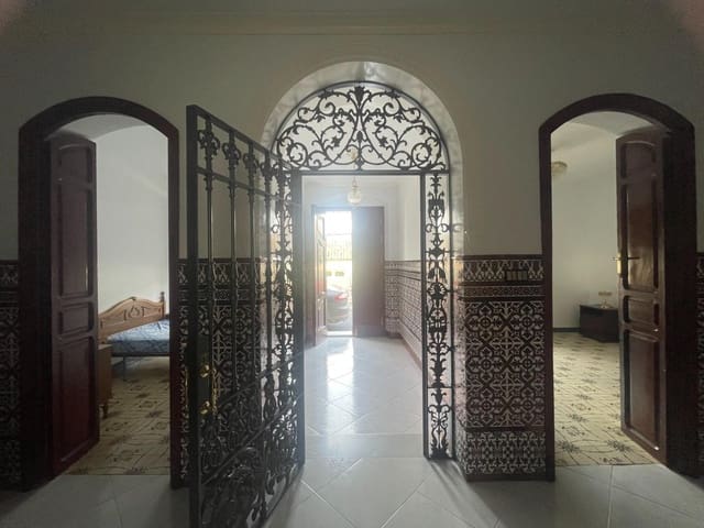 4 soveværelse Finca/Landehus til salg i Paterna del Campo - € 140.000 (Ref: 9666670)