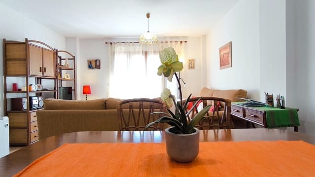 3 soveværelse Lejlighed til salg i Ayamonte med swimmingpool - € 196.500 (Ref: 9695454)