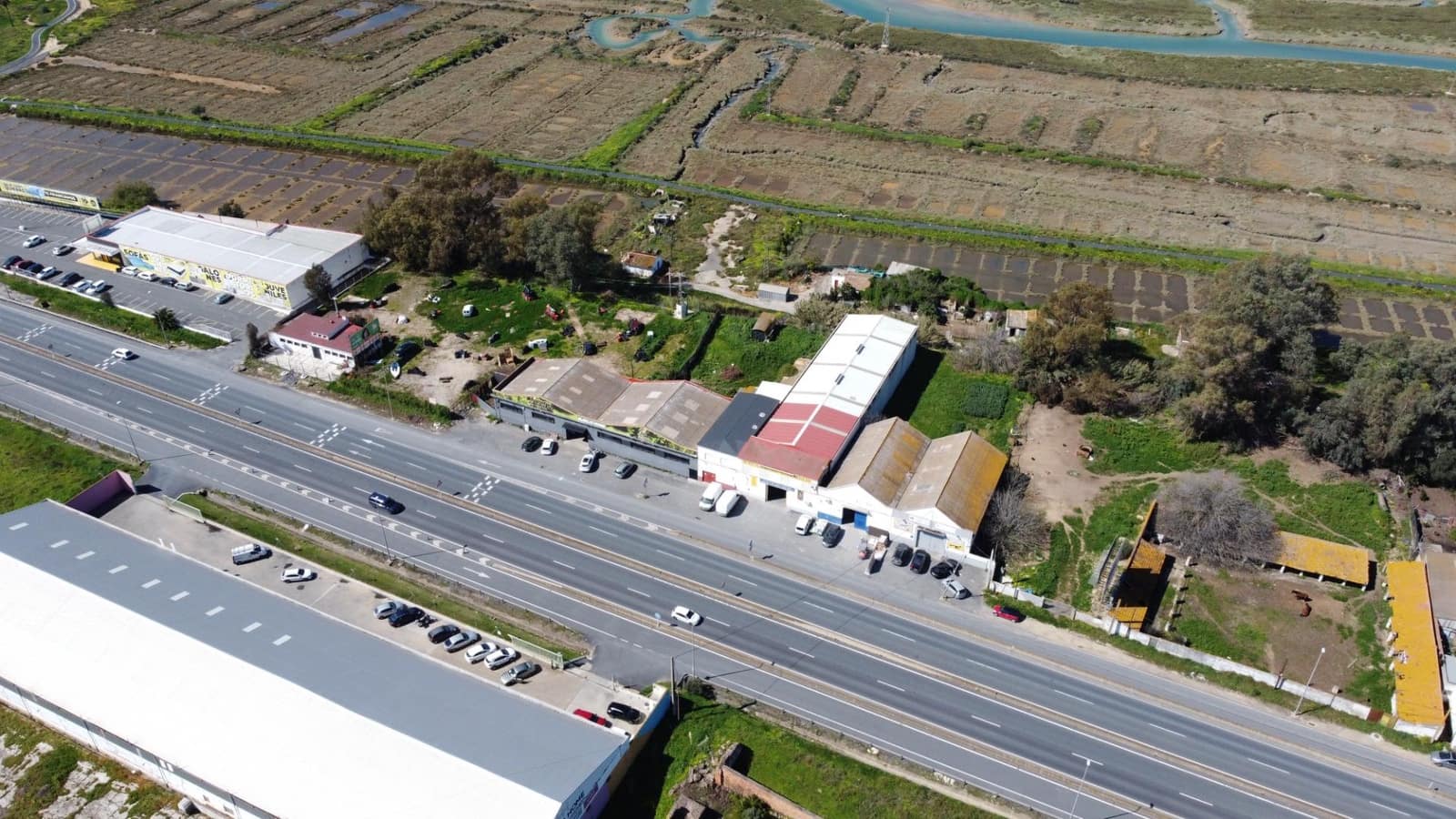 Building Plot for sale in Huelva city - € 400,000 (Ref: 9698891)