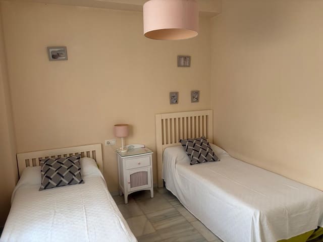 4 Zimmer Villa zu verkaufen in Nuevo Portil, Cartaya mit Pool - 542.700 € (Ref: 9806565)