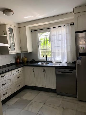 4 Zimmer Villa zu verkaufen in Nuevo Portil, Cartaya mit Pool - 542.700 € (Ref: 9806565)