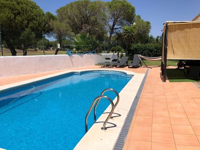 4 Zimmer Villa zu verkaufen in Nuevo Portil, Cartaya mit Pool - 542.700 € (Ref: 9806565)