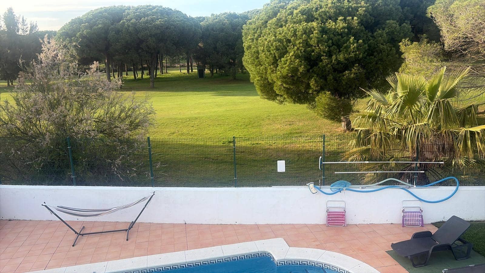 4 Zimmer Villa zu verkaufen in Nuevo Portil mit Pool - 542.700 € (Ref: 9806565)