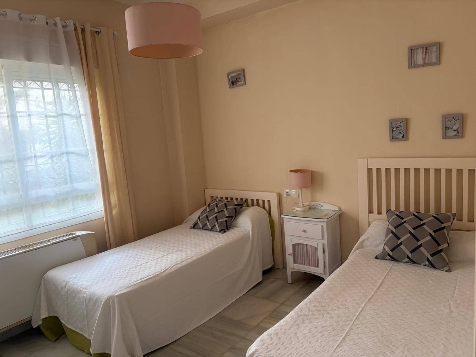 4 Zimmer Villa zu verkaufen in Nuevo Portil mit Pool - 542.700 € (Ref: 9806565)