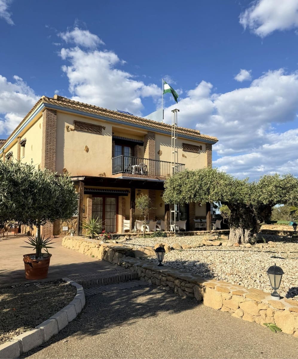 21 chambre Hôtel à vendre à Turre - 6 500 000 € (Ref: 9812246)