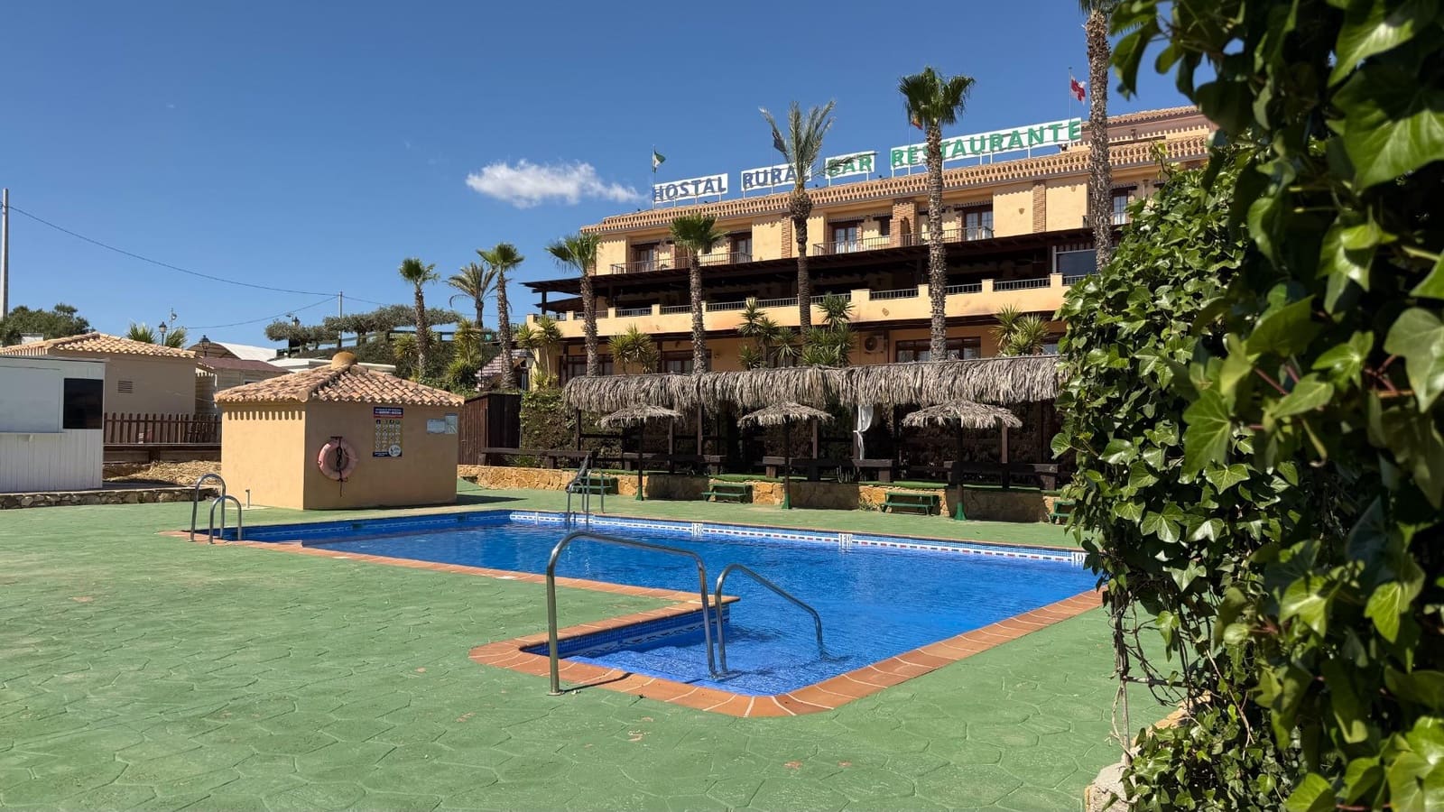 21 soveværelse Hotel til salg i Turre - € 5.950.000 (Ref: 9812246)