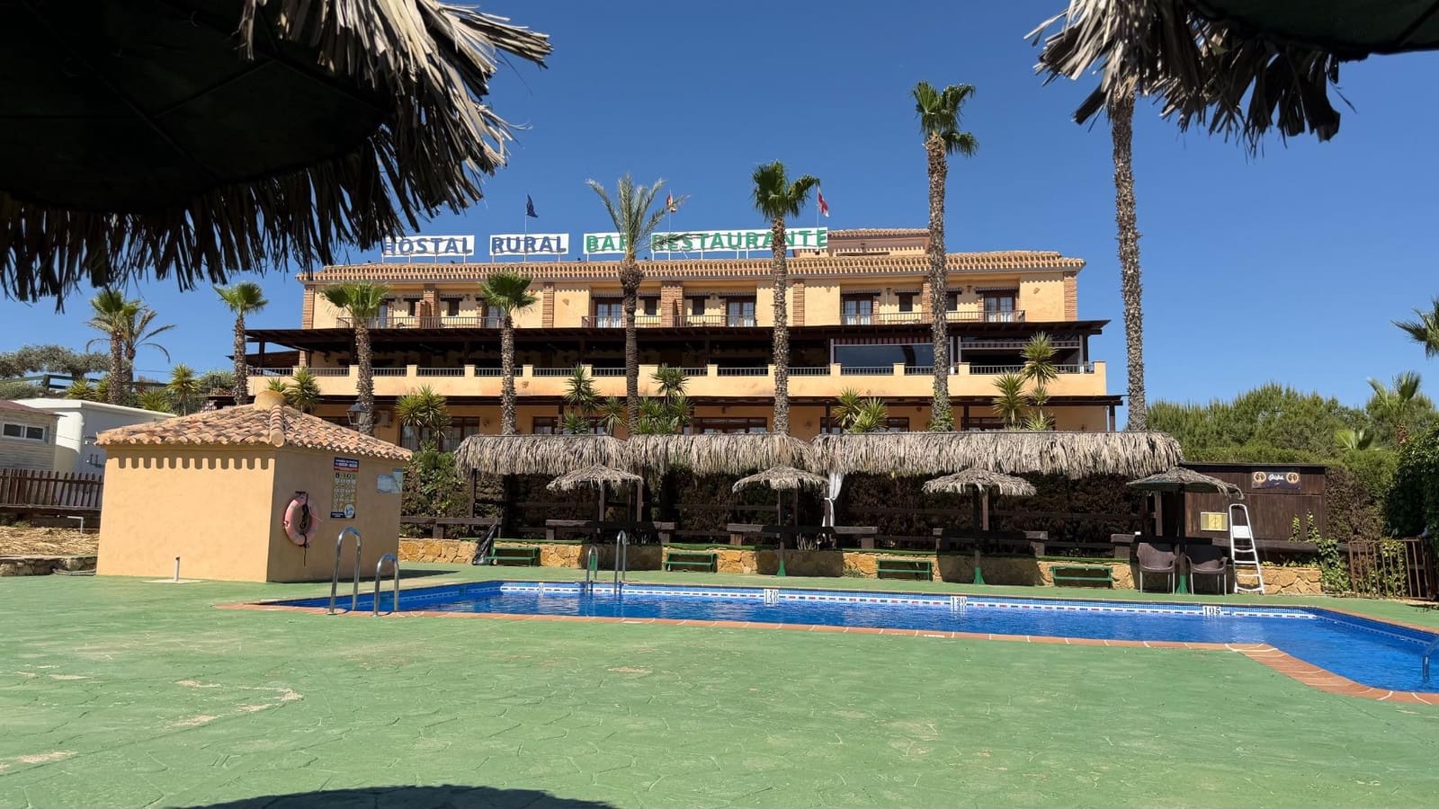 21 soveværelse Hotel til salg i Turre - € 5.950.000 (Ref: 9812246)