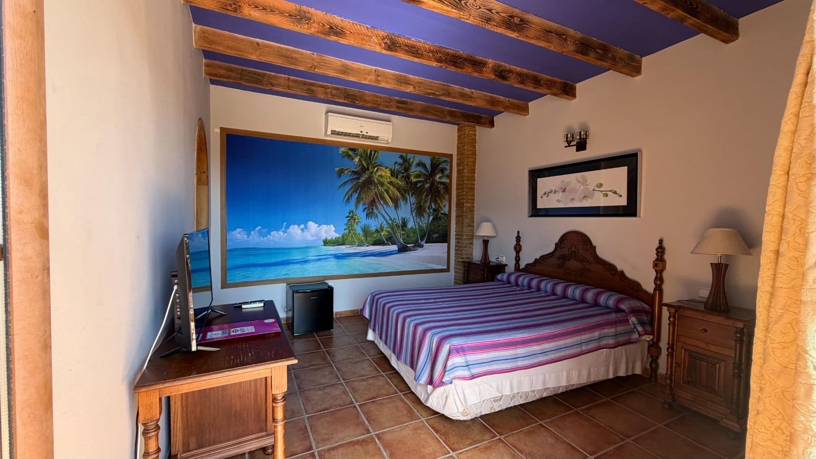 21 bedroom Hotel for sale in Turre - € 5,950,000 (Ref: 9812246)