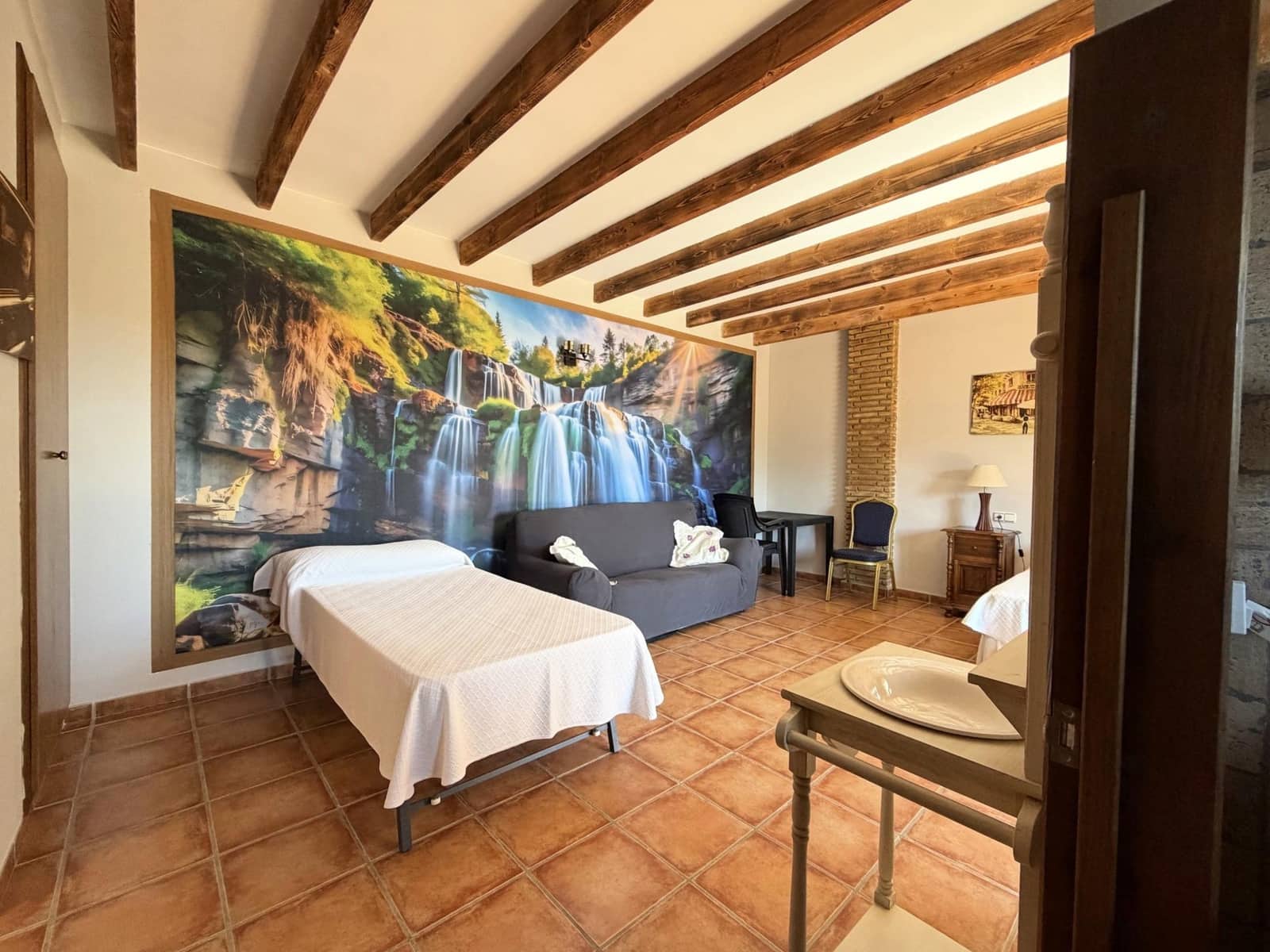 21 bedroom Hotel for sale in Turre - € 5,950,000 (Ref: 9812246)