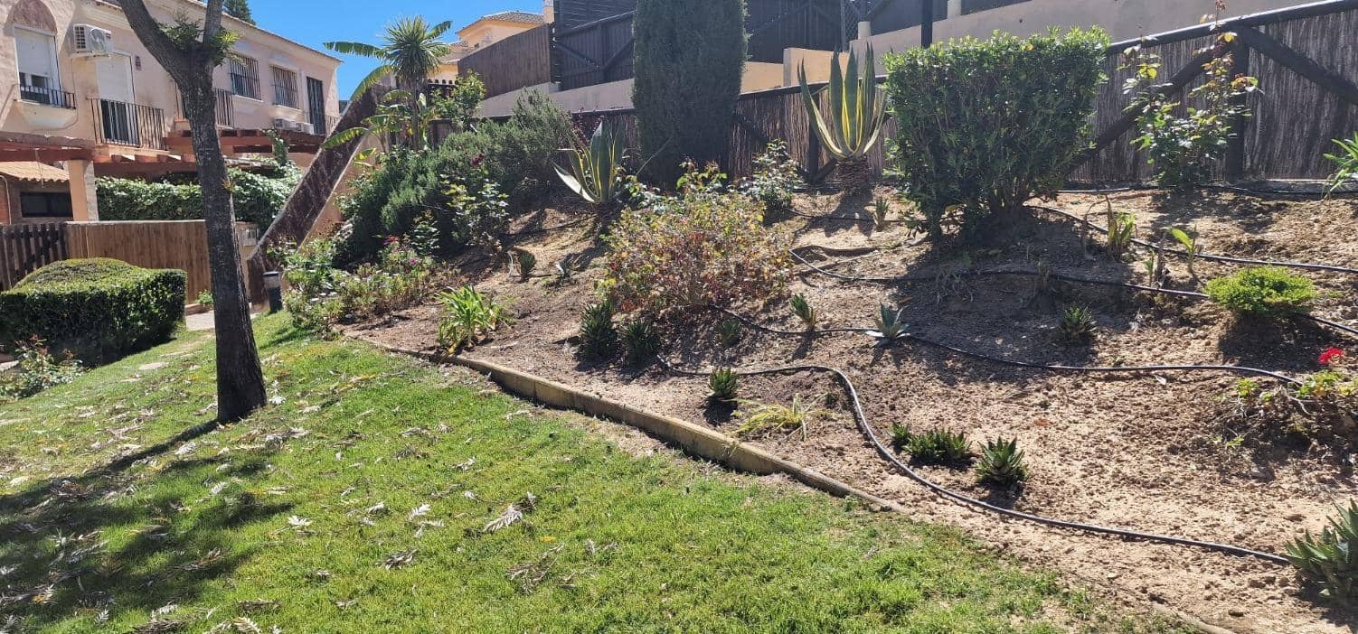 2 bedroom Terraced Villa for sale in Isla Cristina with pool garage - € 210,000 (Ref: 9825378)