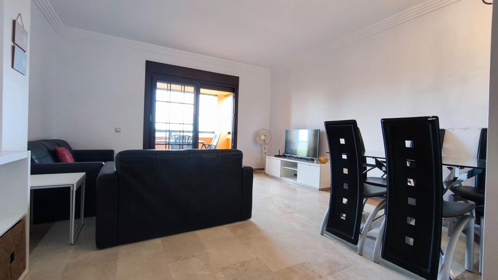Appartement de 2 chambres à louer à Isla Canela avec piscine garage - 950 € (Ref: 9831636)