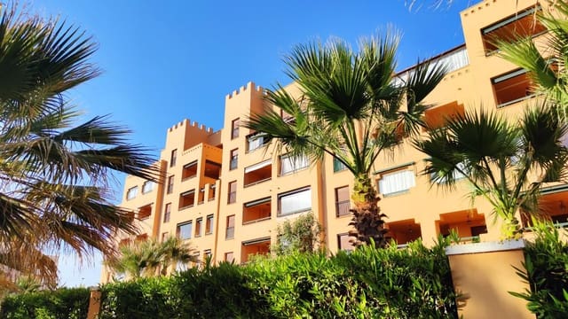 Appartement de 2 chambres à louer à Isla Canela, Ayamonte - 950 € (Ref: 9831636)