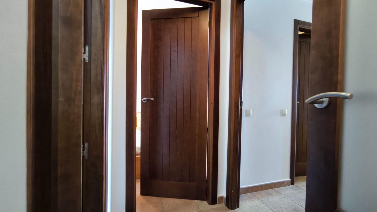Appartement de 2 chambres à louer à Isla Canela avec piscine garage - 950 € (Ref: 9831636)