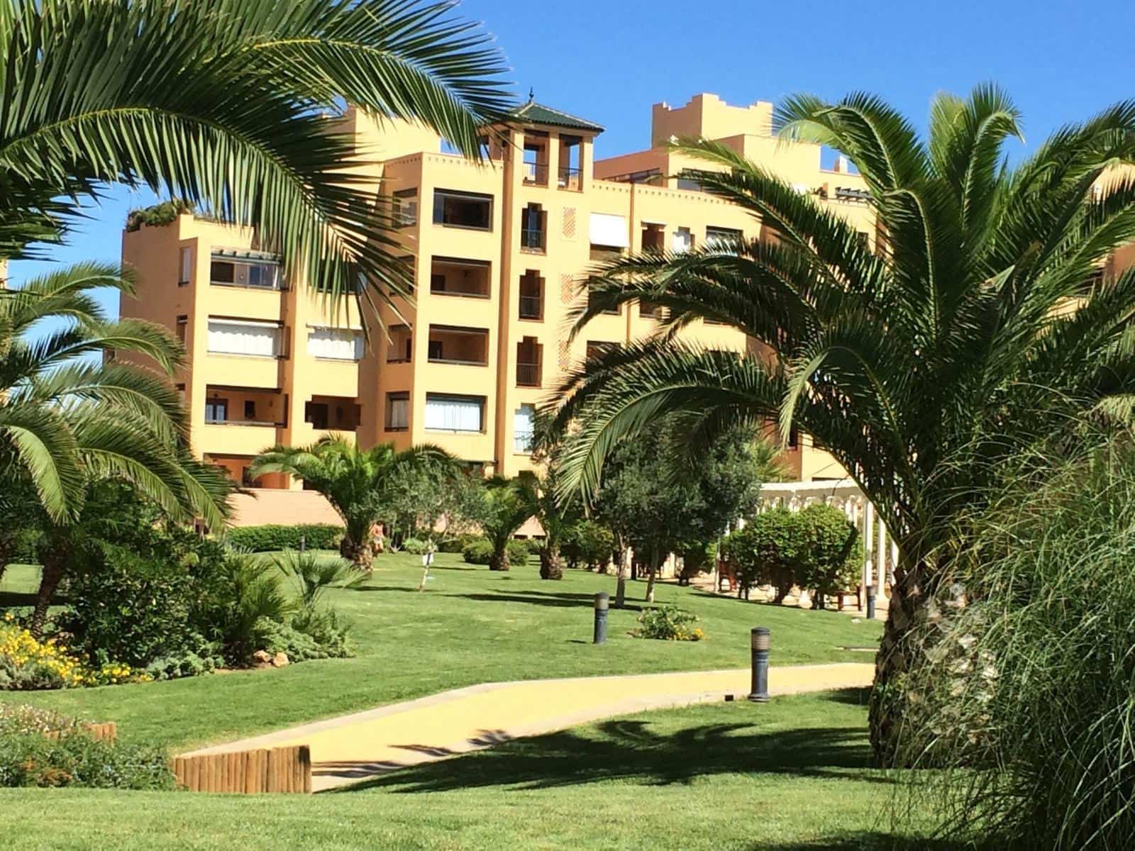 Apartamento de 2 habitaciones en Isla Canela en venta con piscina - 315.000 € (Ref: 9831636)