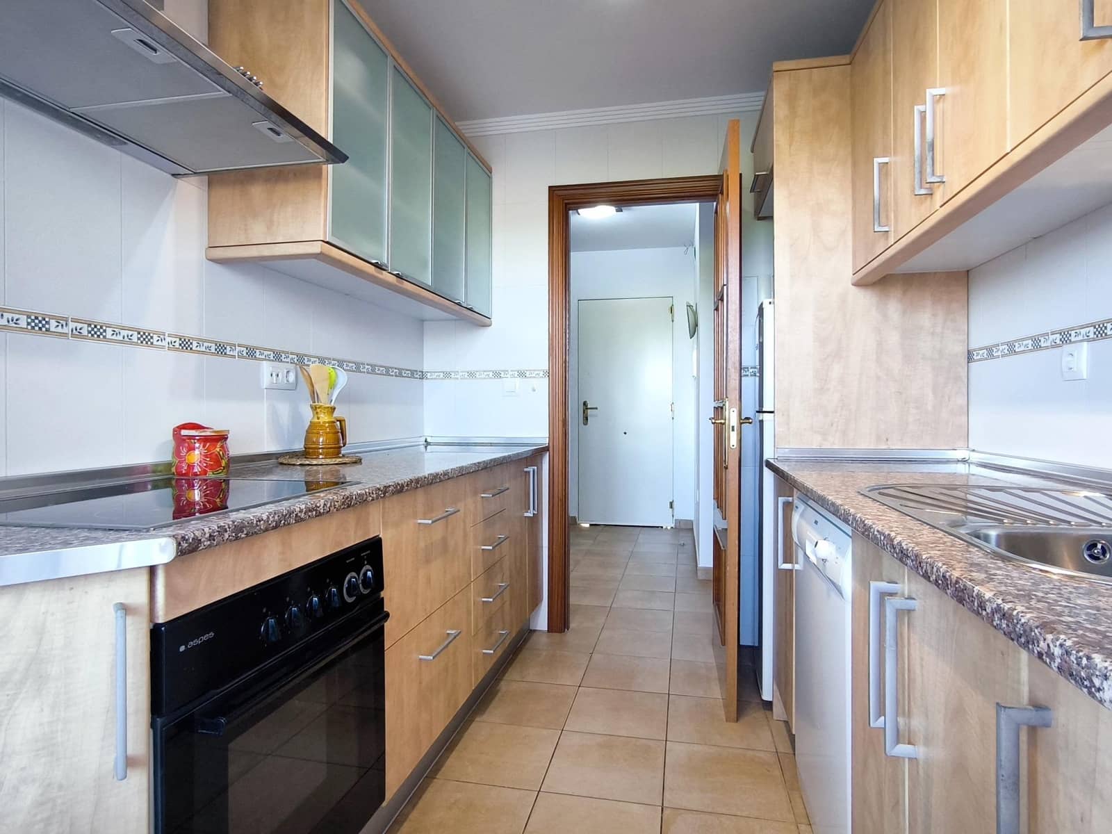 2 bedroom Apartment for sale in Ayamonte with pool - € 185,000 (Ref: 9839396)