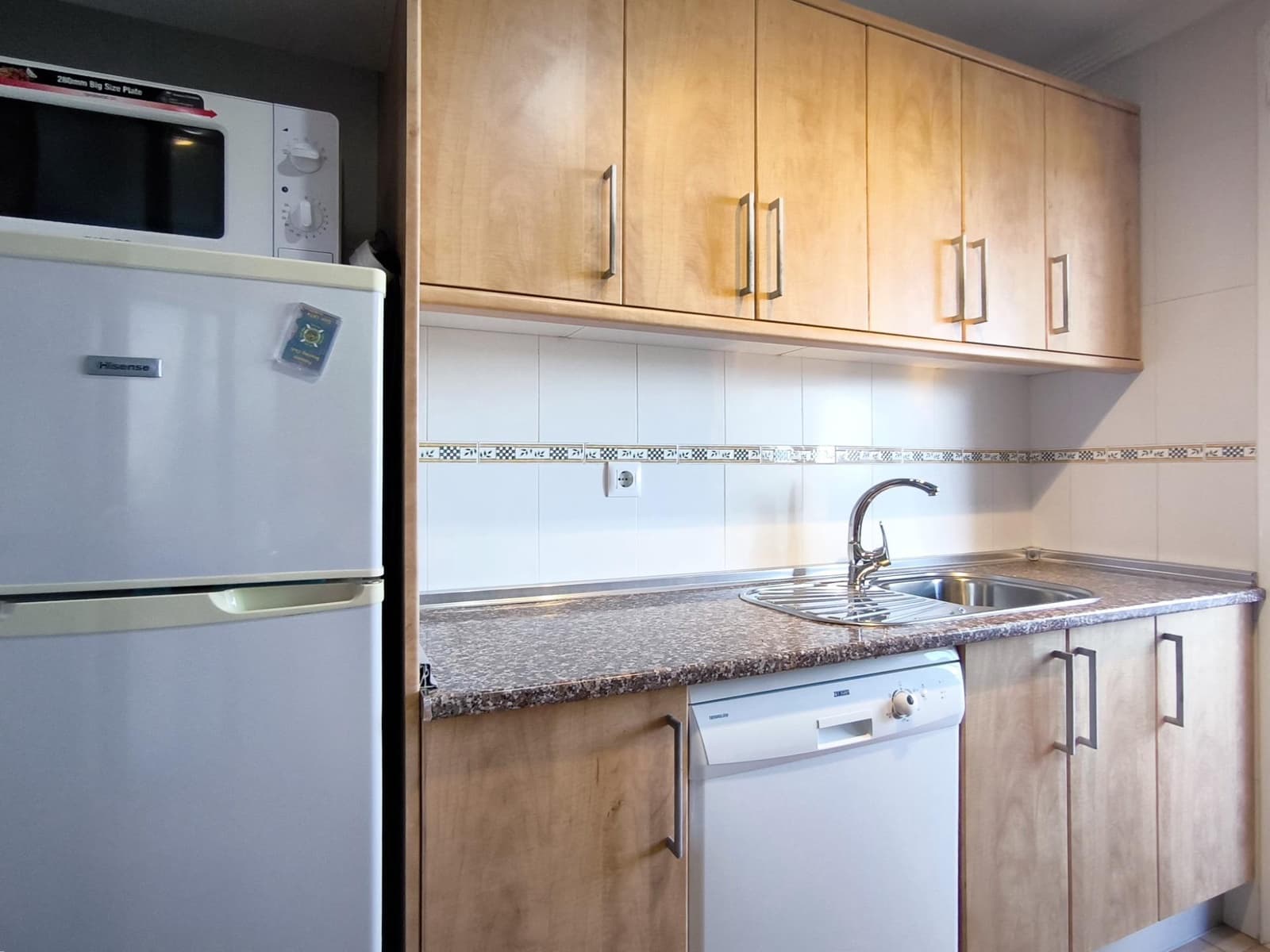2 bedroom Apartment for sale in Ayamonte with pool - € 185,000 (Ref: 9839396)
