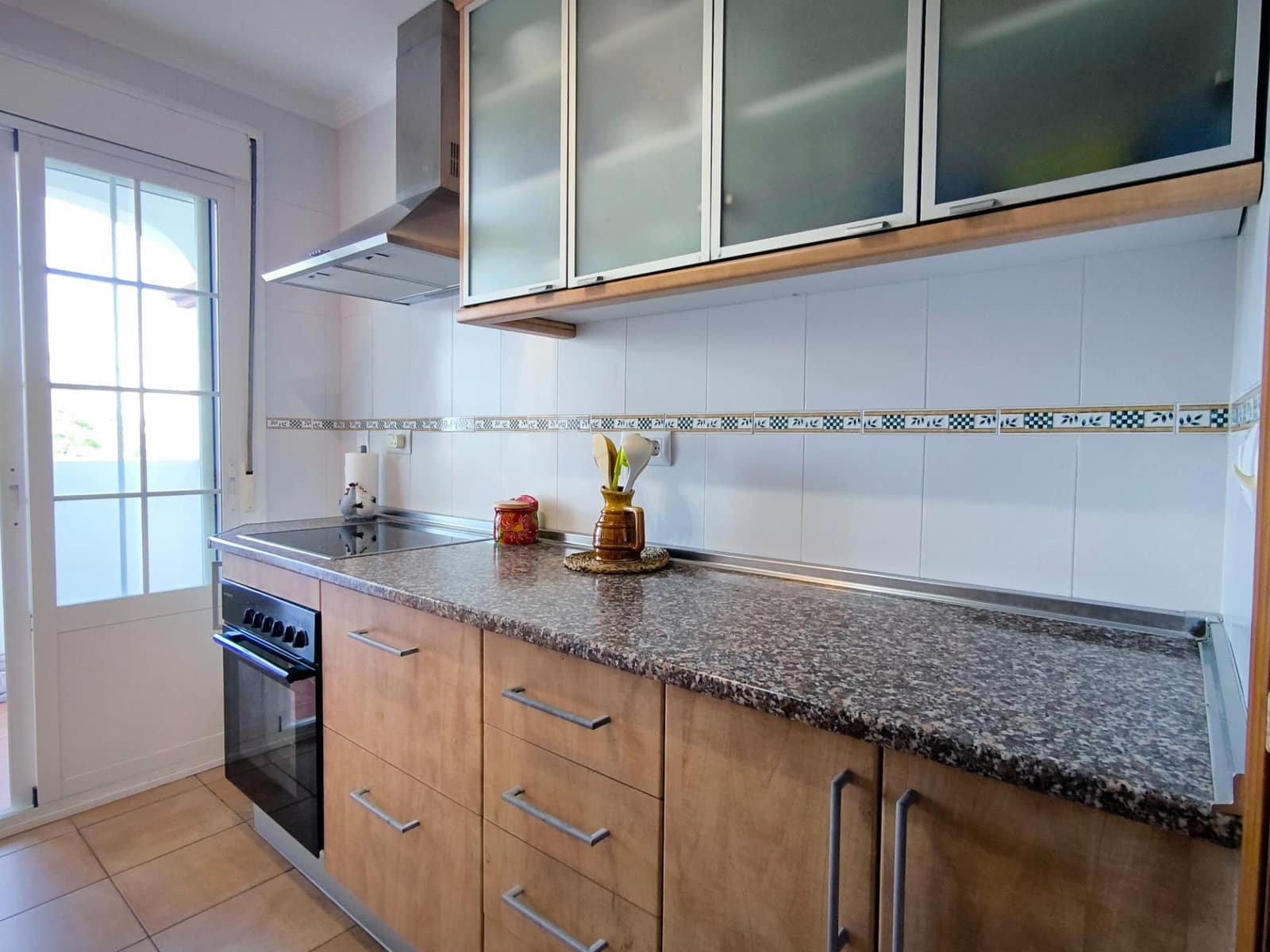 2 bedroom Apartment for sale in Ayamonte with pool - € 185,000 (Ref: 9839396)