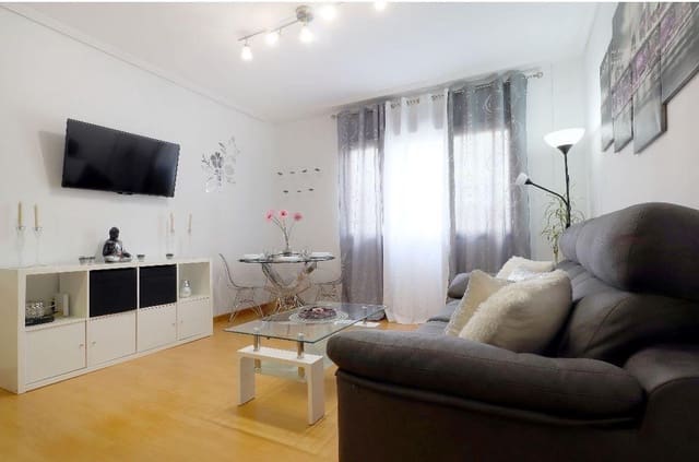 1 Zimmer Apartment zu verkaufen in Córdoba Stadt - 145.000 € (Ref: 9876534)
