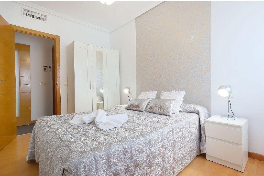 1 bedroom Apartment for sale in Cordoba city - € 145,000 (Ref: 9876534)