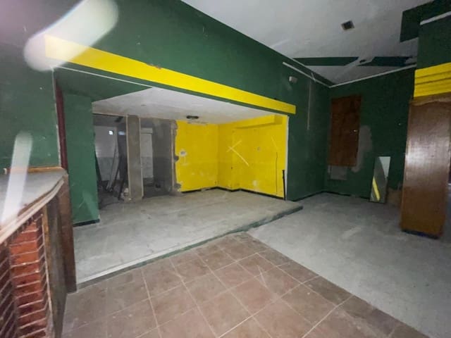 Commercieel te koop in Huelva stad - € 115.000 (Ref: 9878969)