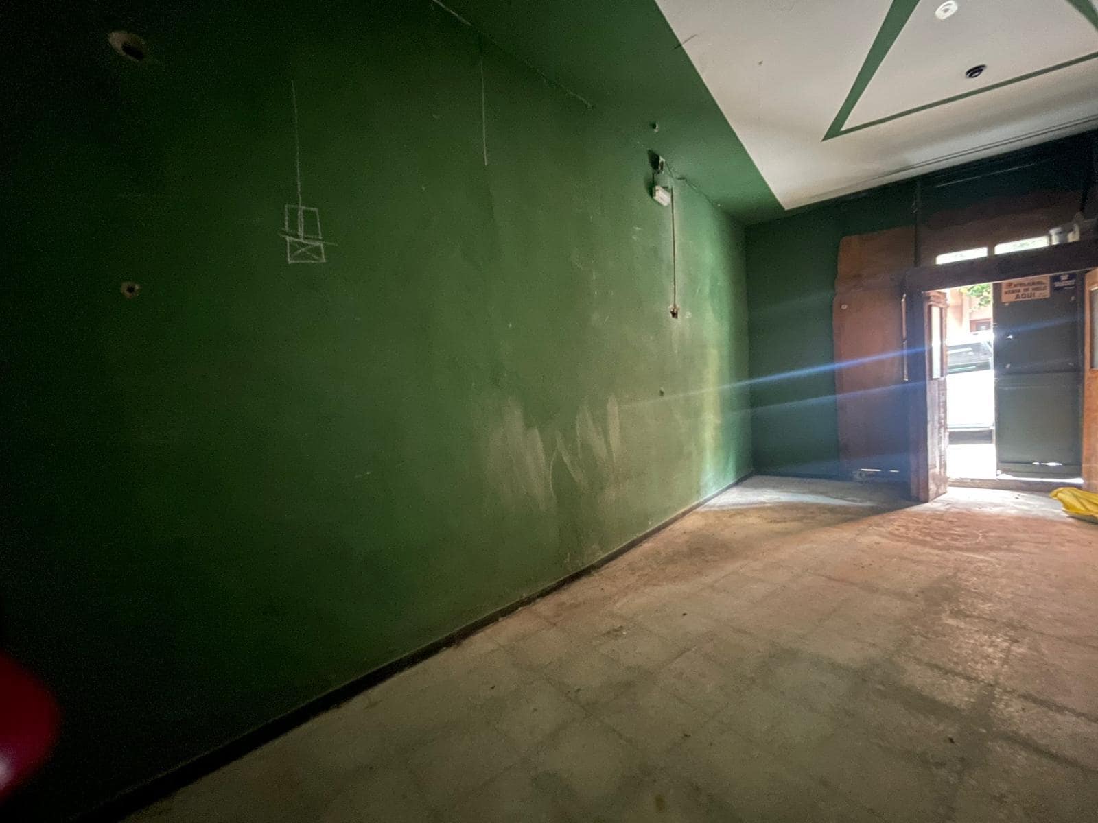Kaupallinen myytävänä paikassa Huelva kaupunki - 115 000 € (Ref: 9878969)