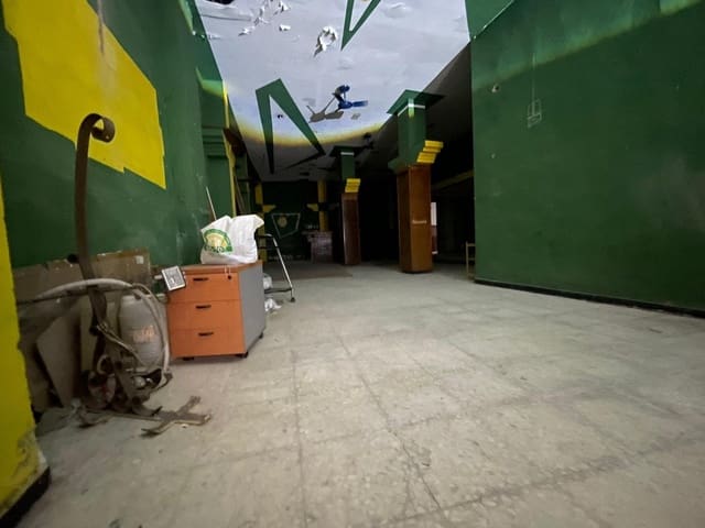 Local Commercial à vendre à Huelva ville - 115 000 € (Ref: 9878969)