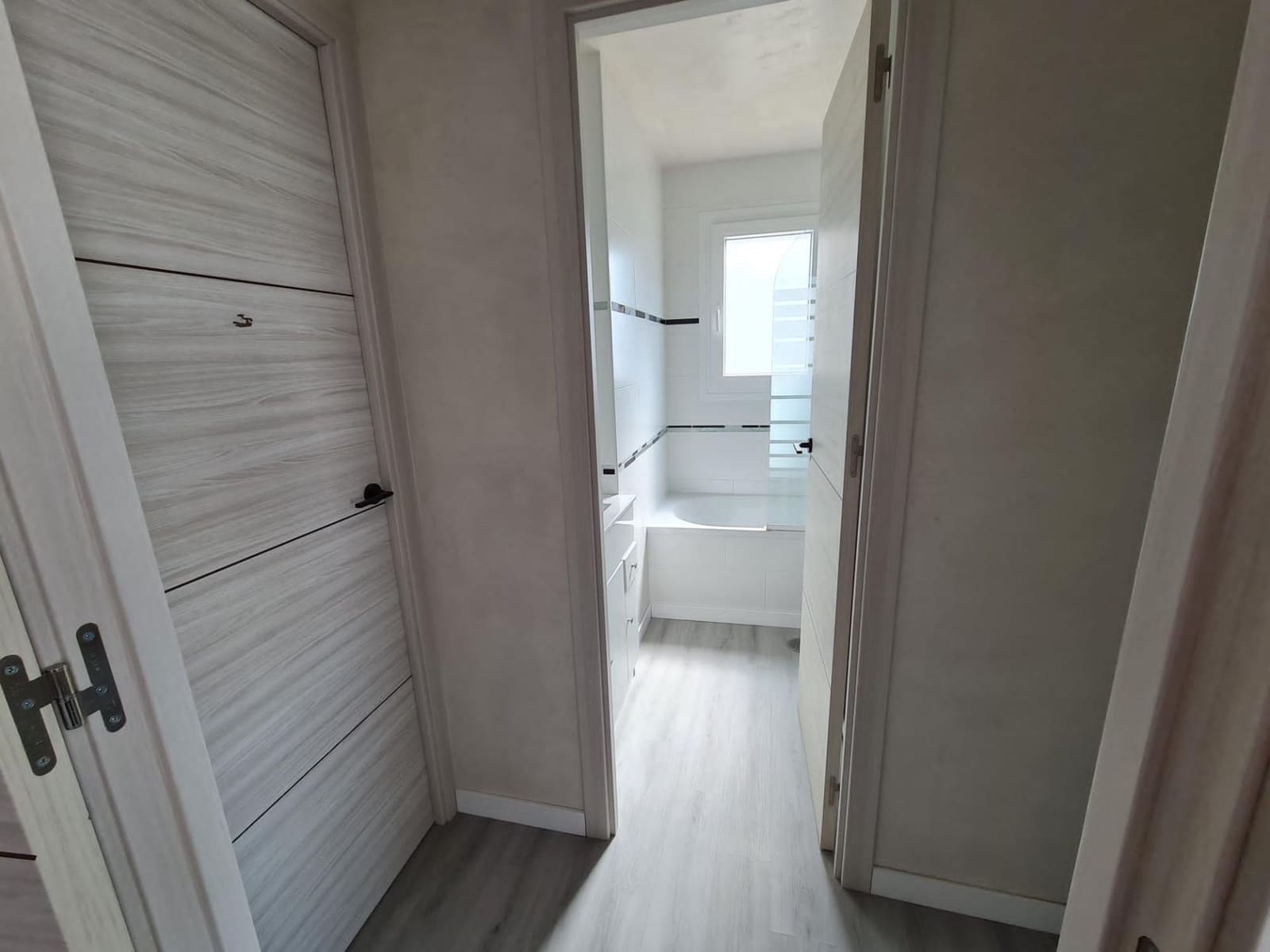 3 bedroom Apartment for sale in La Antilla - € 240,000 (Ref: 9890499)