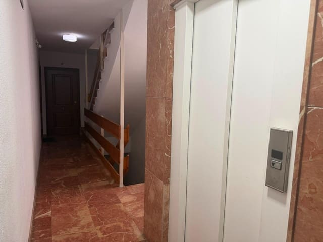 4 sypialnia Mieszkanie na sprzedaż w Miasto Huelva - 340 000 € (Ref: 9924661)