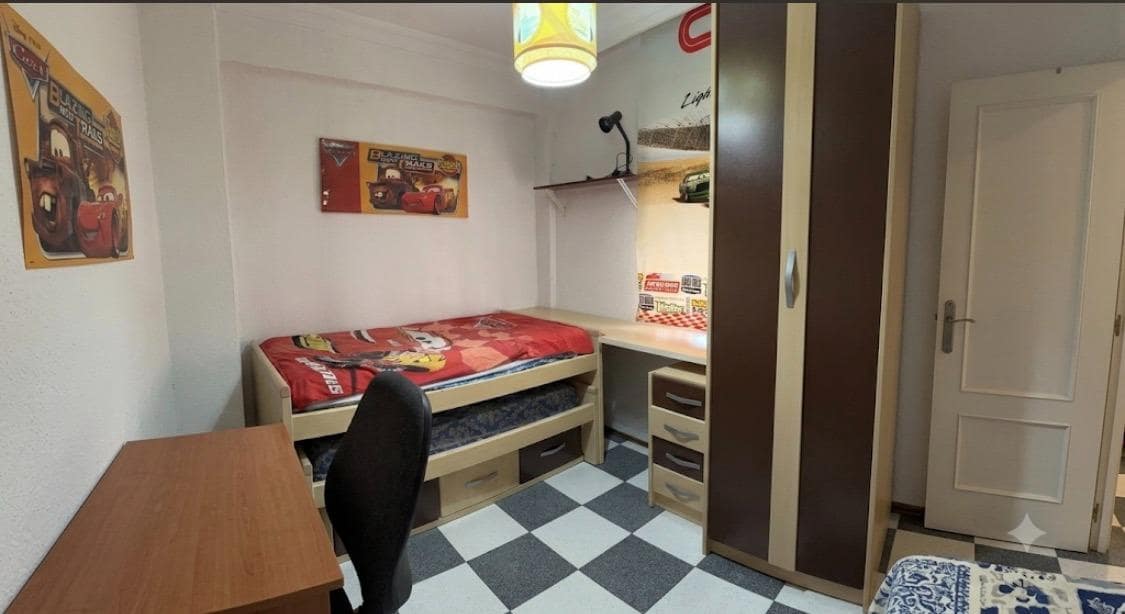 3 bedroom Flat for sale in Huelva city - € 144,000 (Ref: 9924662)