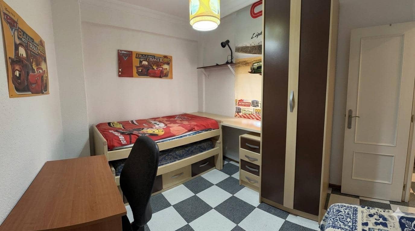 3 bedroom Flat for sale in Huelva city - € 144,000 (Ref: 9924662)