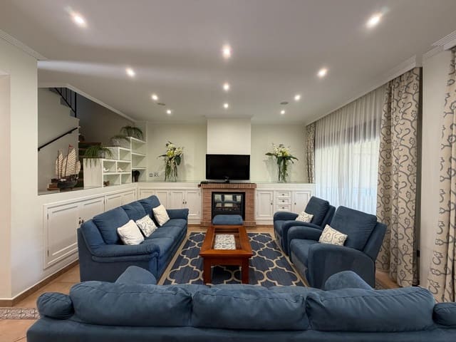 4 sovrum Villa till salu i Isla Cristina med pool garage - 542 000 € (Ref: 9952720)