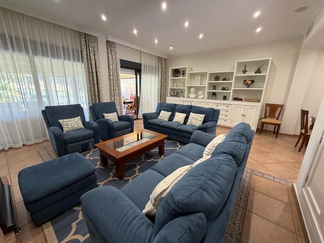 4 sovrum Villa till salu i Isla Cristina med pool garage - 542 000 € (Ref: 9952720)
