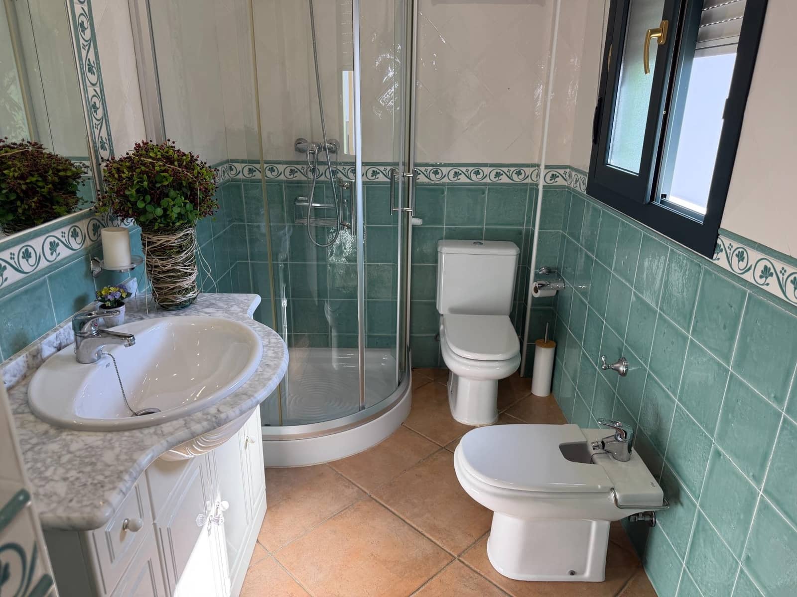 Chalet de 4 habitaciones en Isla Cristina en venta con piscina garaje - 542.000 € (Ref: 9952720)