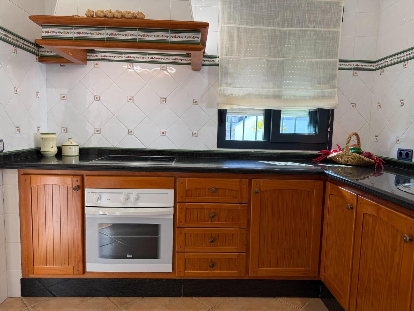 Chalet de 4 habitaciones en Isla Cristina en venta con piscina garaje - 542.000 € (Ref: 9952720)