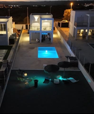 3 sypialnia Willa na sprzedaż w Ayamonte z basenem - 380 000 € (Ref: 9965369)