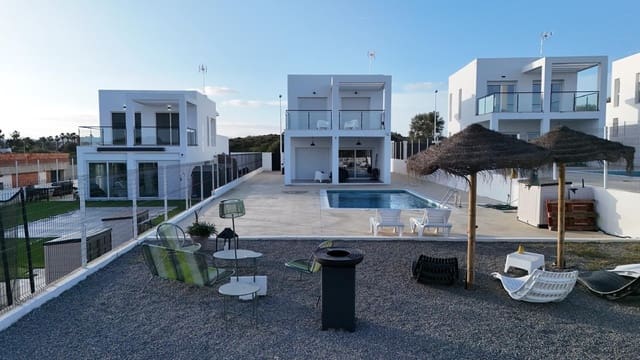 3 chambre Villa/Maison à vendre à Ayamonte avec piscine - 380 000 € (Ref: 9965369)