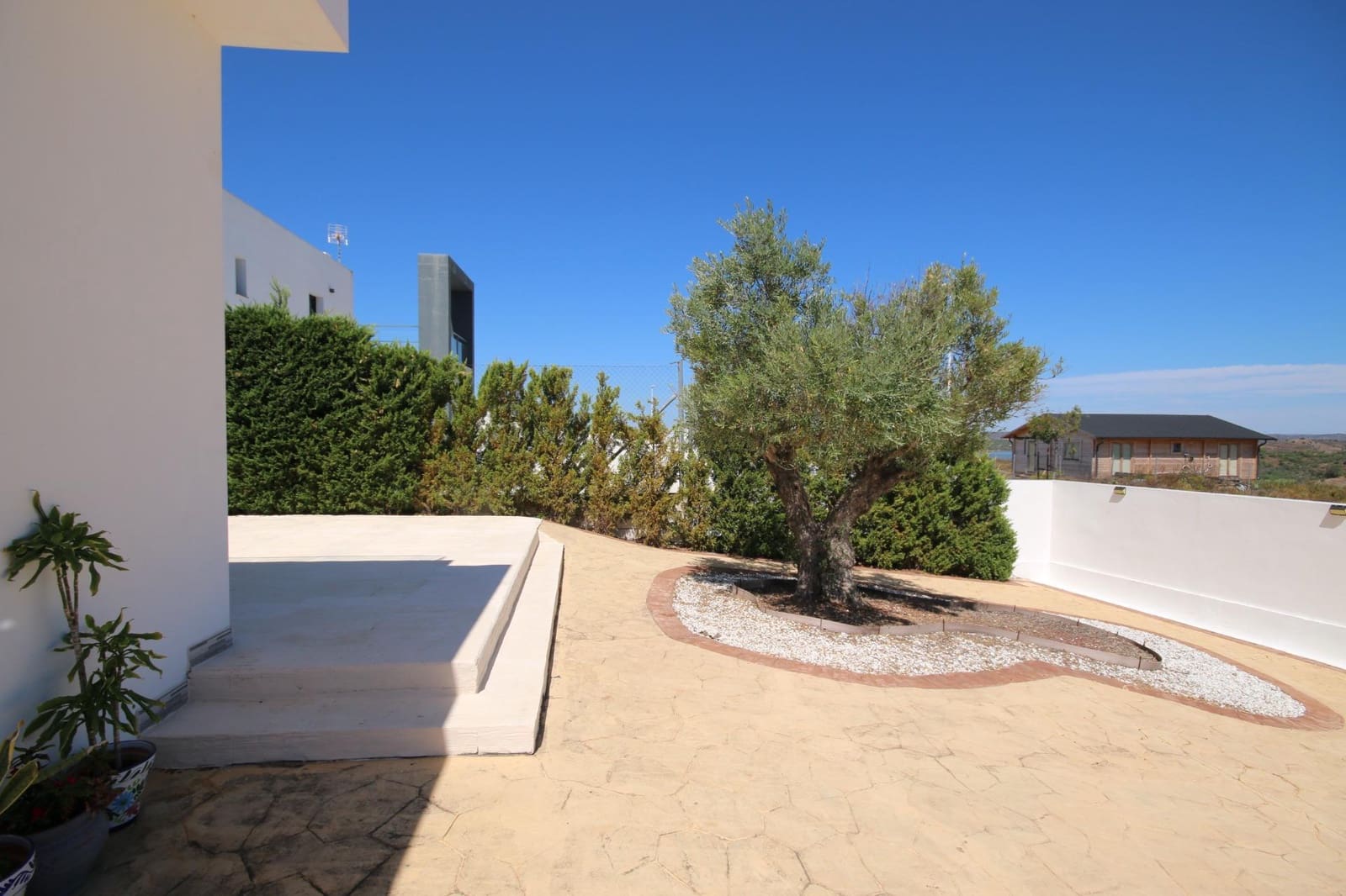 3 makuuhuone Huvila myytävänä paikassa Ayamonte mukana uima-altaan - 350 000 € (Ref: 9966726)