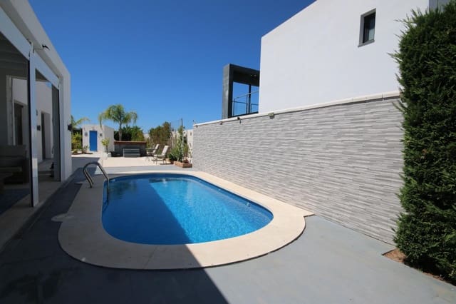 3 sypialnia Willa na sprzedaż w Ayamonte z basenem - 350 000 € (Ref: 9966726)
