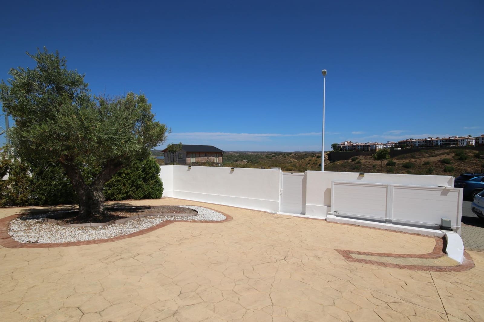 3 makuuhuone Huvila myytävänä paikassa Ayamonte mukana uima-altaan - 350 000 € (Ref: 9966726)