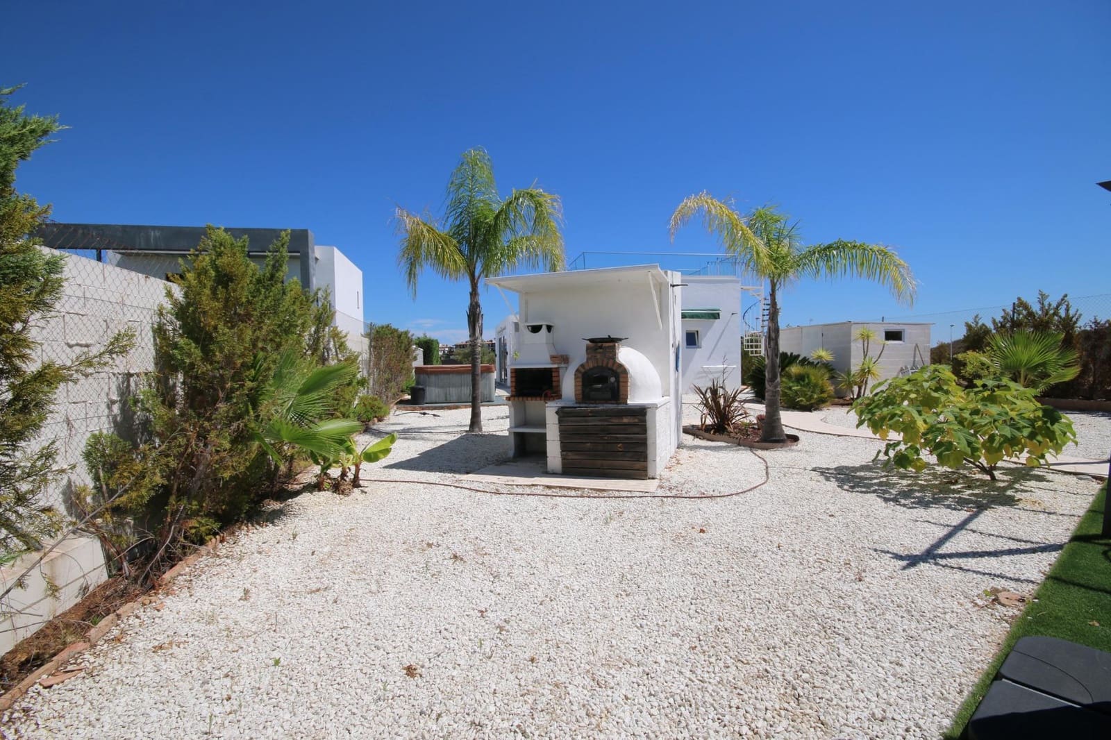 3 makuuhuone Huvila myytävänä paikassa Ayamonte mukana uima-altaan - 350 000 € (Ref: 9966726)