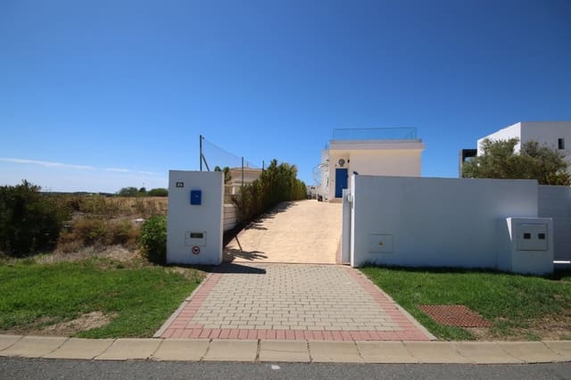 3 soveværelse Villa til salg i Ayamonte med swimmingpool - € 340.000 (Ref: 9966726)