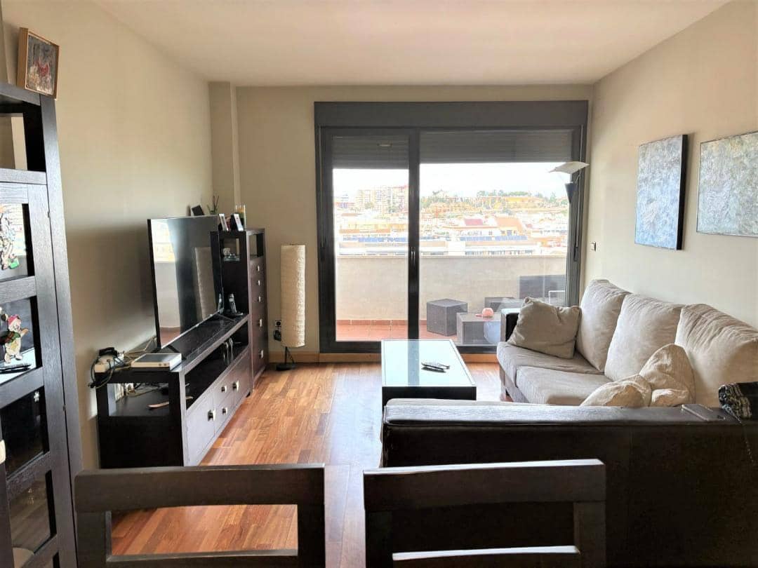 3 makuuhuone Asunto myytävänä paikassa Huelva kaupunki mukana uima-altaan - 339 000 € (Ref: 9966727)