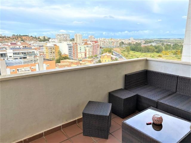 3 makuuhuone Asunto myytävänä paikassa Huelva kaupunki mukana uima-altaan - 339 000 € (Ref: 9966727)