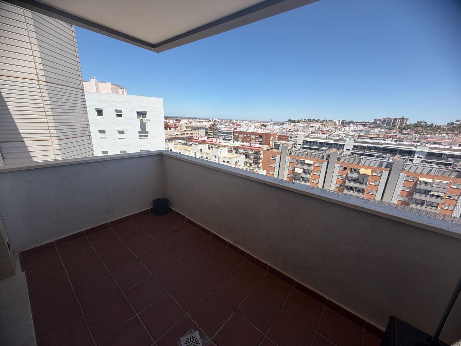 3 makuuhuone Asunto myytävänä paikassa Huelva kaupunki mukana uima-altaan - 339 000 € (Ref: 9966727)