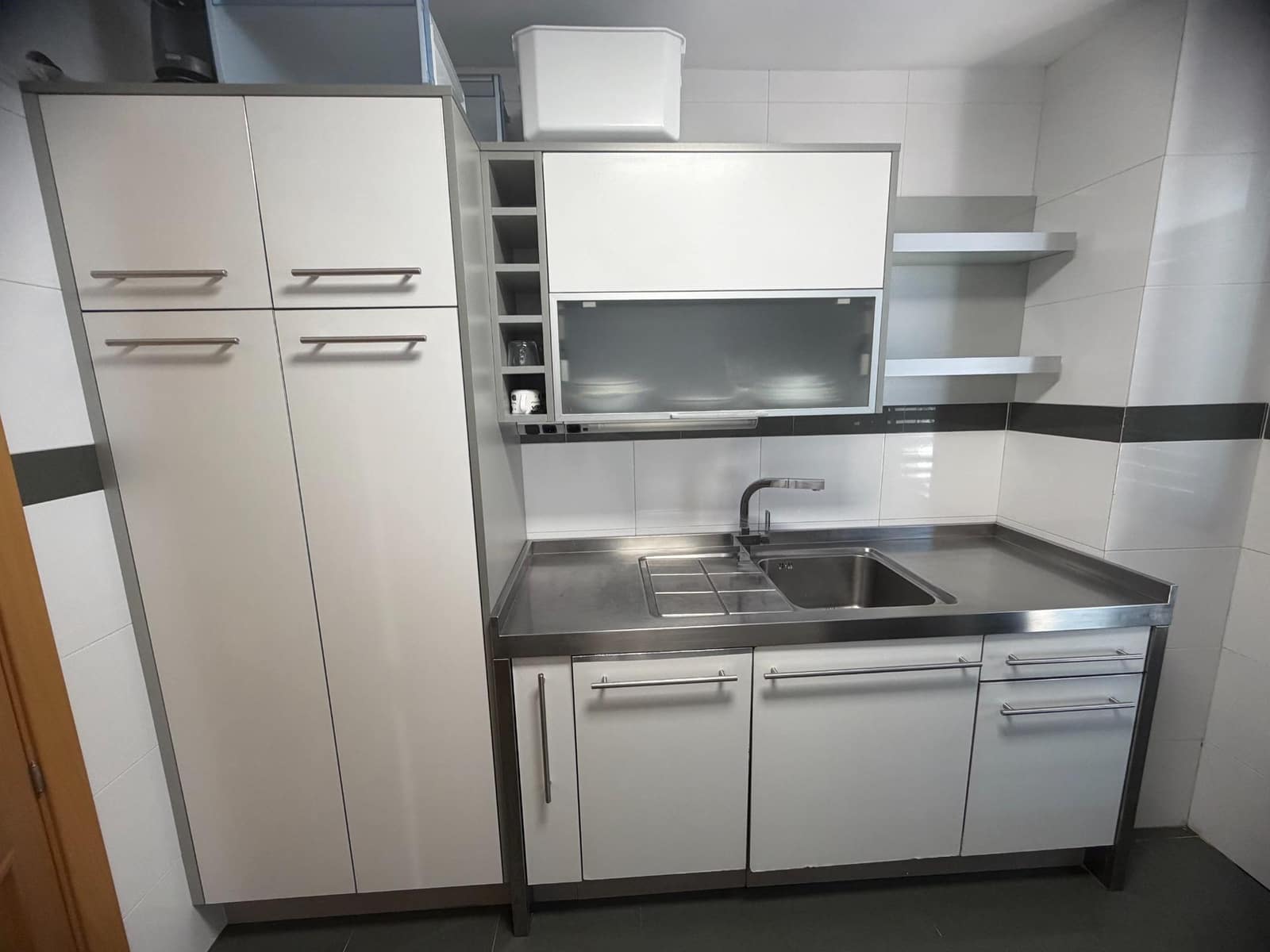 3 makuuhuone Asunto myytävänä paikassa Huelva kaupunki mukana uima-altaan - 339 000 € (Ref: 9966727)